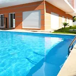 Refuge By Algest * Портиман