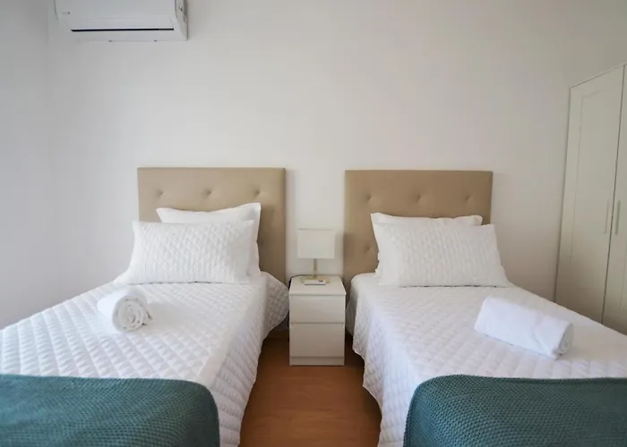 Refuge By Algest * Portimão